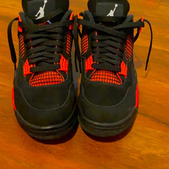 Air Jordan 4s “red thunder”